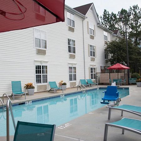 Towneplace Suites By Marriott Atlanta Алфарета Екстериор снимка